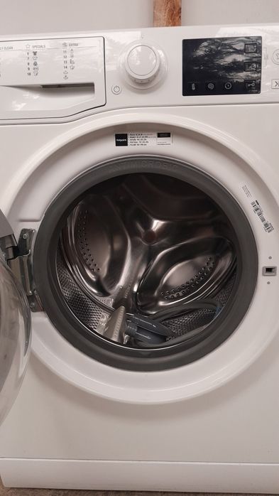 Mașină de spălat Ariston Hotpoint