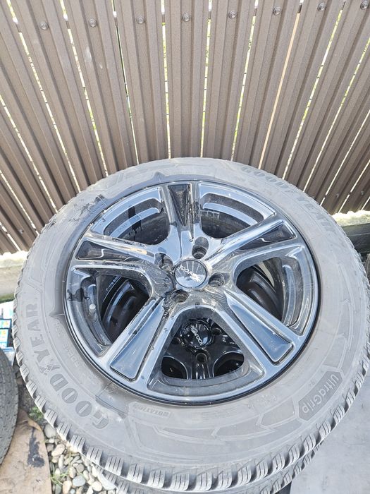 Jante +cauciucuri 205 60 16captur si cauciucuri duster 215 65 16