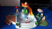 Piscina cu tobogan Playmobil