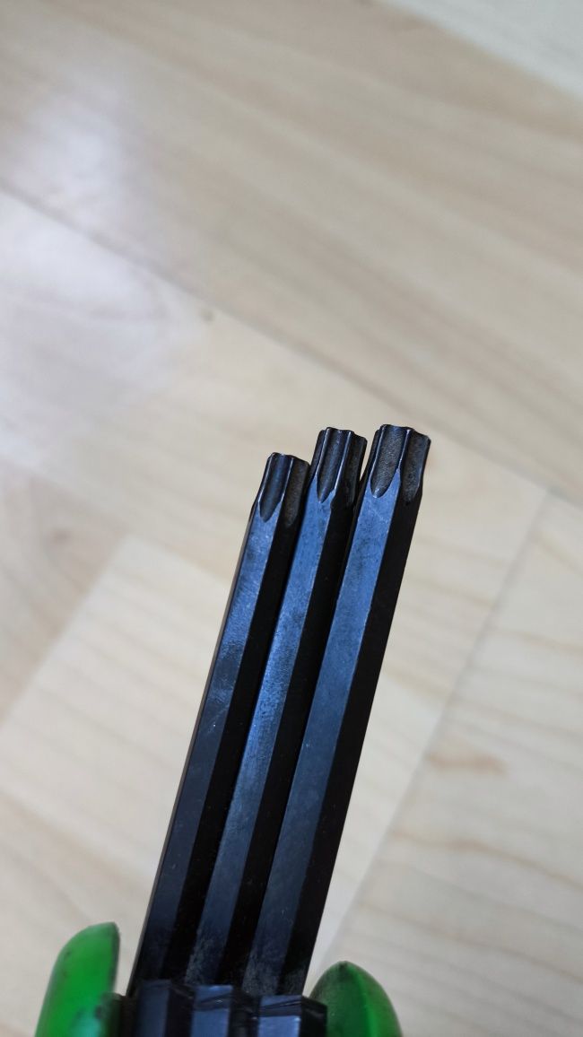 Ключ Stanley Г-образен Torx комплект TX9 -TX40 мм. 8 бр