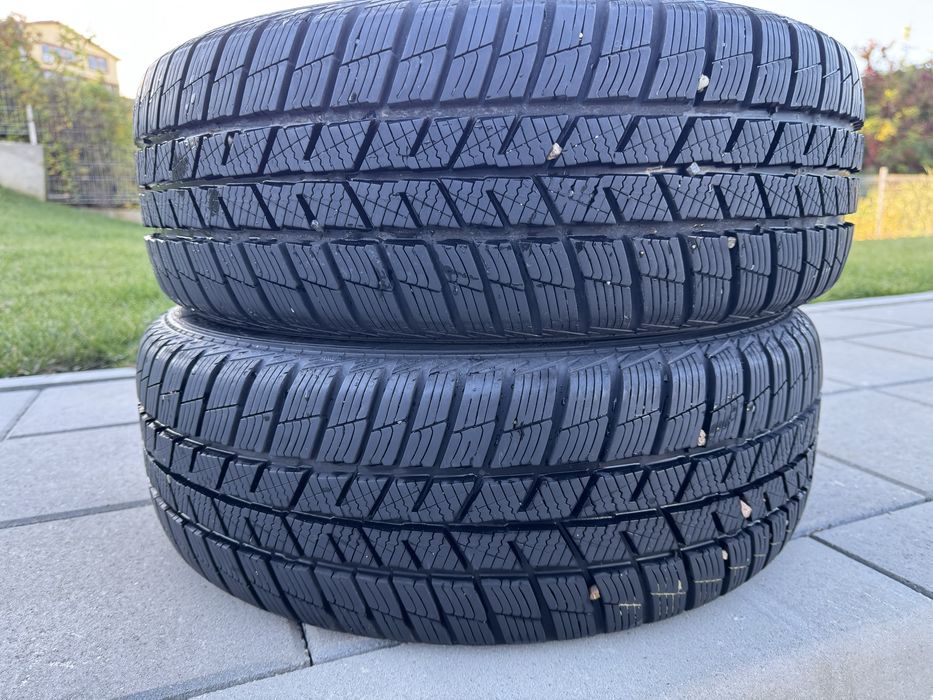 Anvelope Iarna 205 55 16 / Barum Polaris 5 / DOT 2022 / 7,5 mm profil