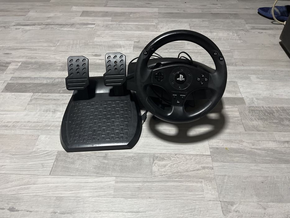 Volan thrustmaster