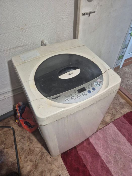 Стиральная машина автомат