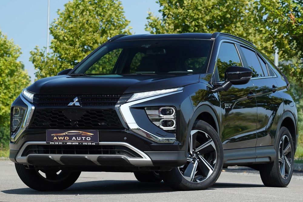 Mitsubishi Eclipse-Cross Select Plus ~ Plug-in Hybrid ~TVA DEDUCTIBIL ~GARANTIE ~ Rate ~Revizie