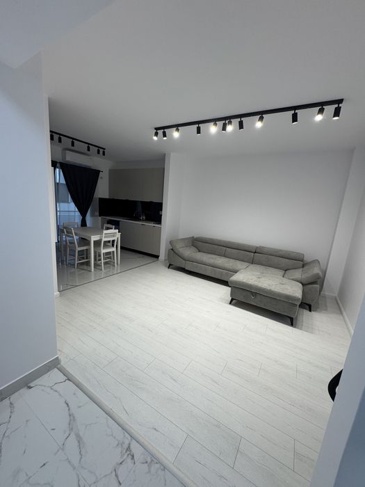 Inchiriez apartament bloc nou 2025 mobilat loc de parcare inclus