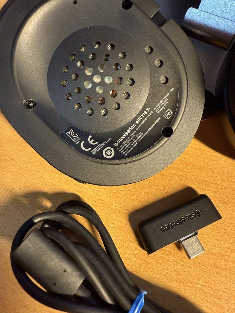 SteelSeries Arctis 7+ Gaming casti