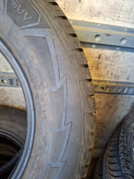 Anvelope iarna Goodyear 235/65 R17