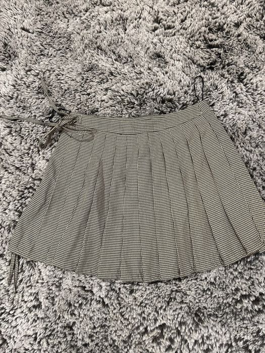 Дамска пола Манго