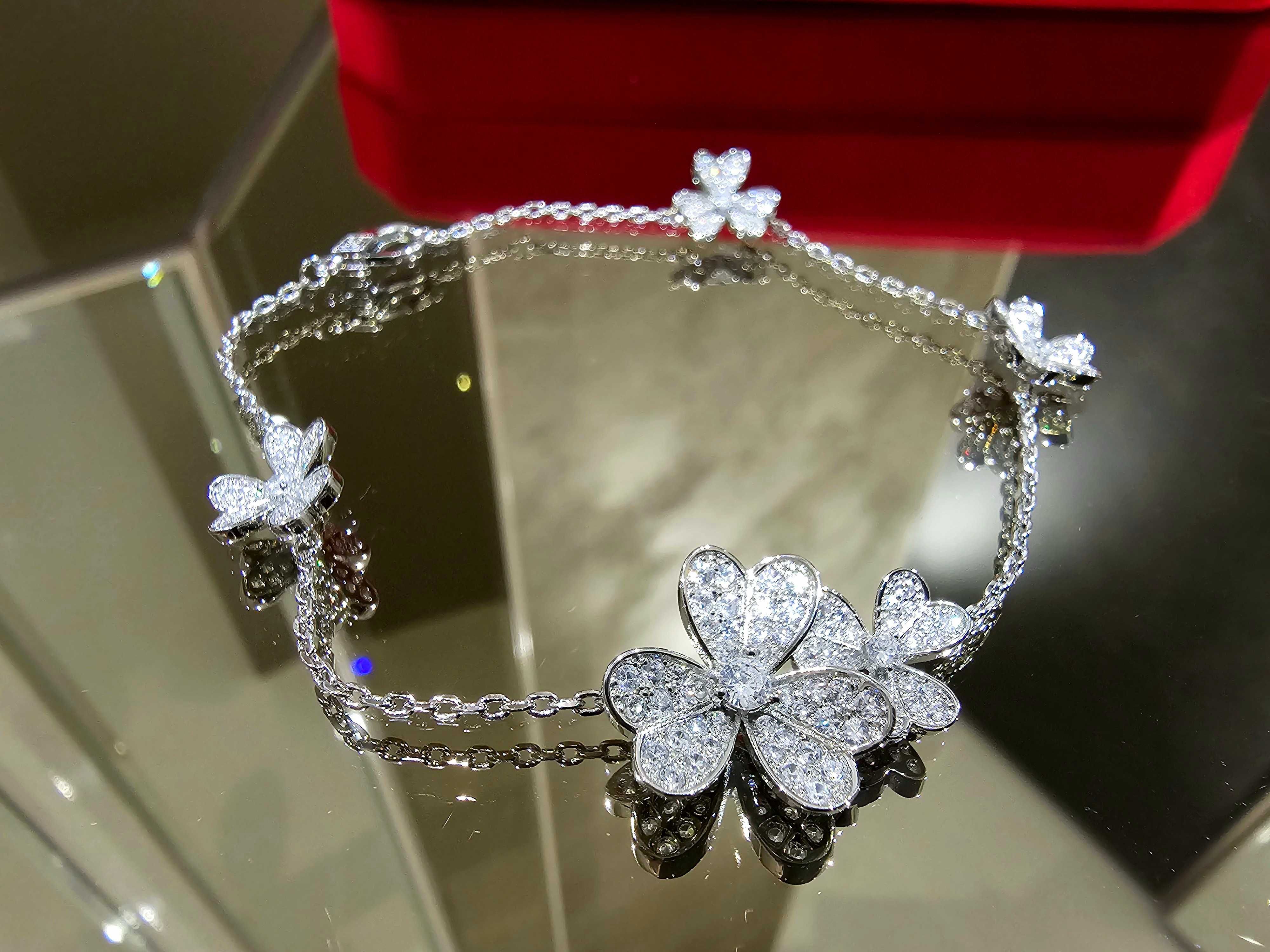 Van Cleef & Arpels VCA Silver 5 Frivole Diamond Clover Дамска Гривна