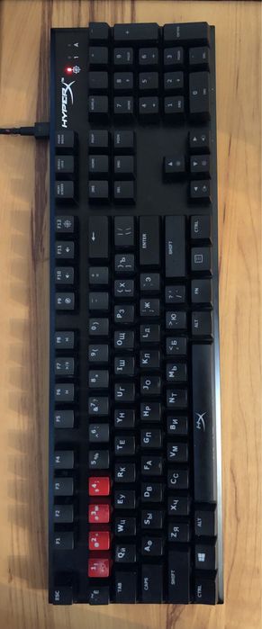 Клавиатура в хорошем состоянии