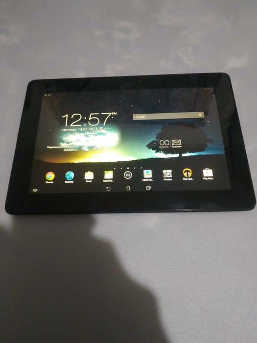 Продам планшет asus 10.1