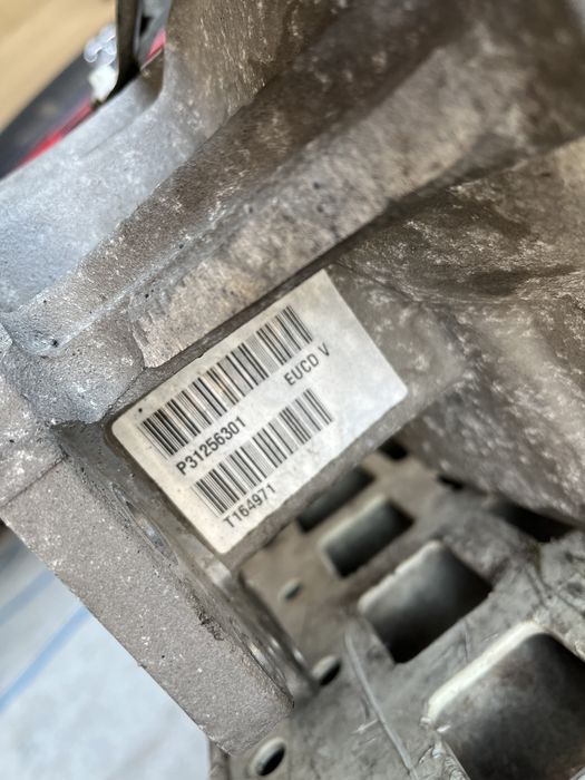 Cutie transfer Volvo XC60 2,4 D5 2009 4WD