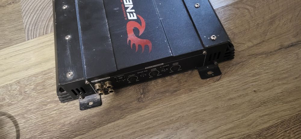 Продавам усилватели" ALPIN 2400 WATT", "Renegade 550 Wtt"
