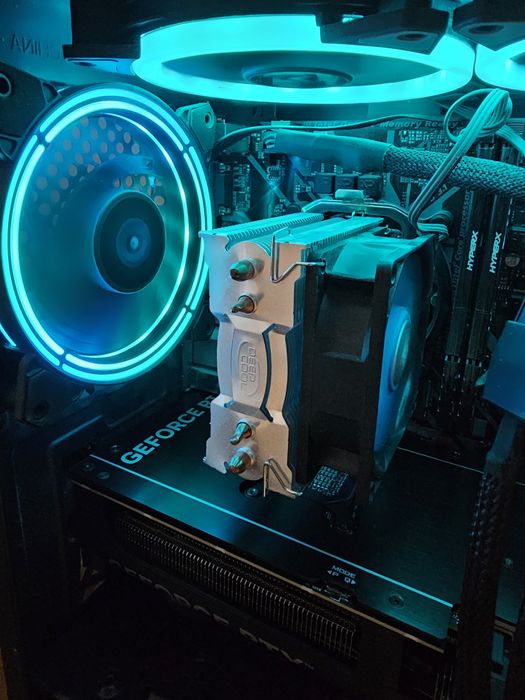 PC Gaming/Workstation-Intel i7+GTX 1070 ROG + RGB-Gata de Joc!