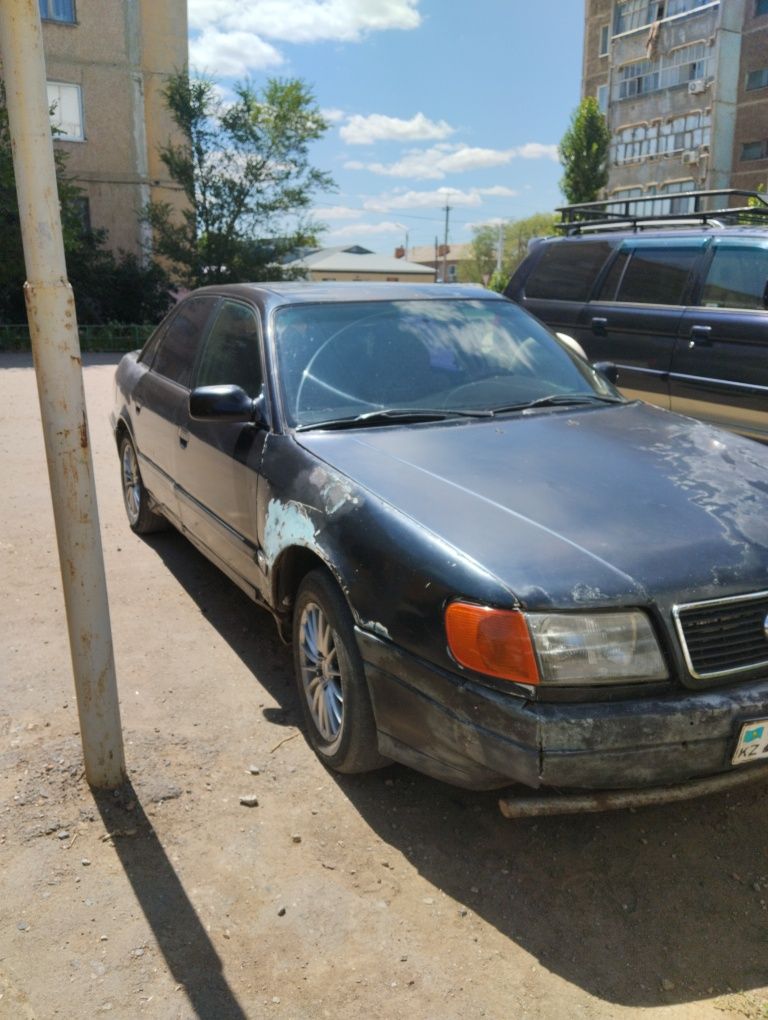 Продам Ауди 100 с4