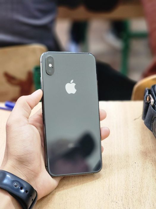 iphone XS max 256/LLA