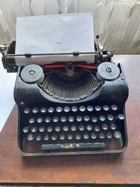 Mașină de scris Olympia Germania vintage/ veche / pentru colecție