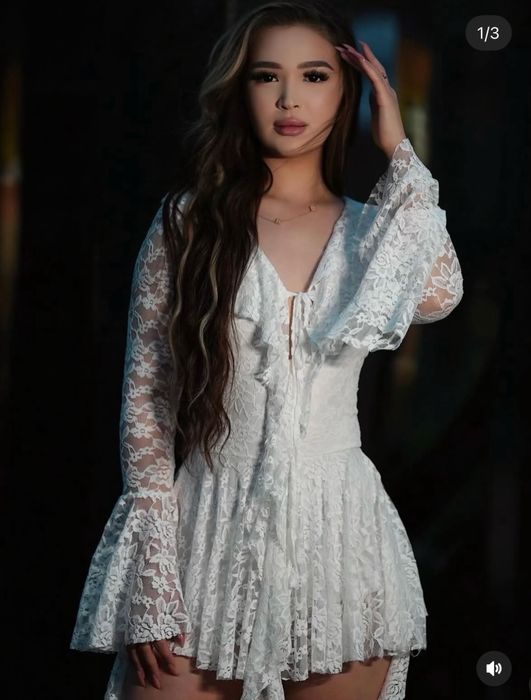 Платье коктейльное белое кружевное