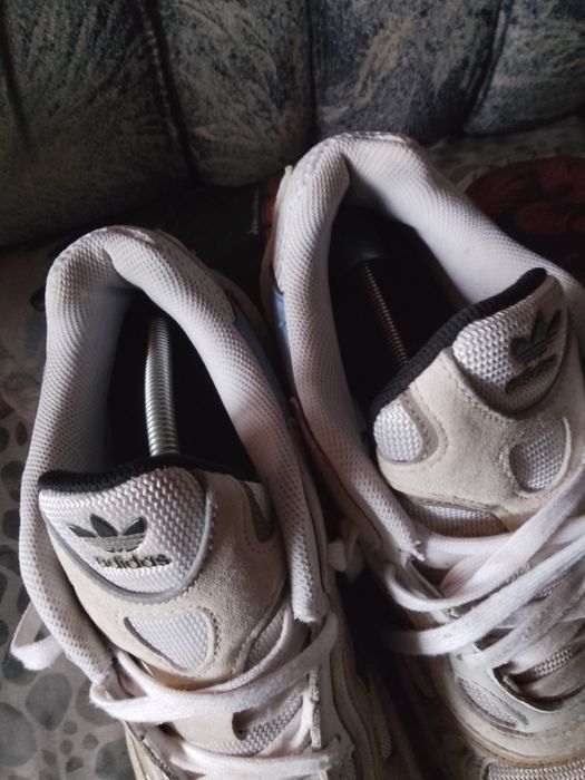 Маратонки Adidas 46 номер