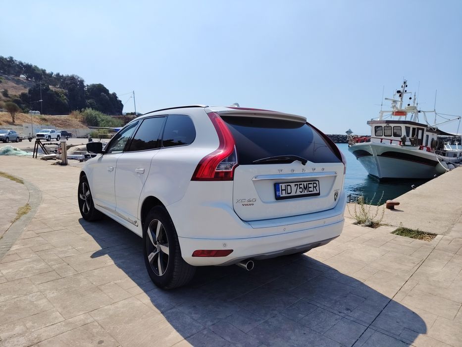 Volvo XC60 2L automat 2016 2 x seturi jante aluminiu