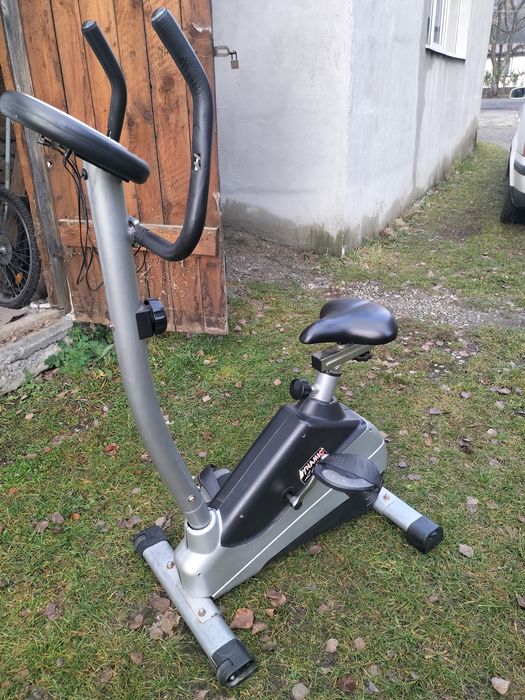Bicicletă fitness