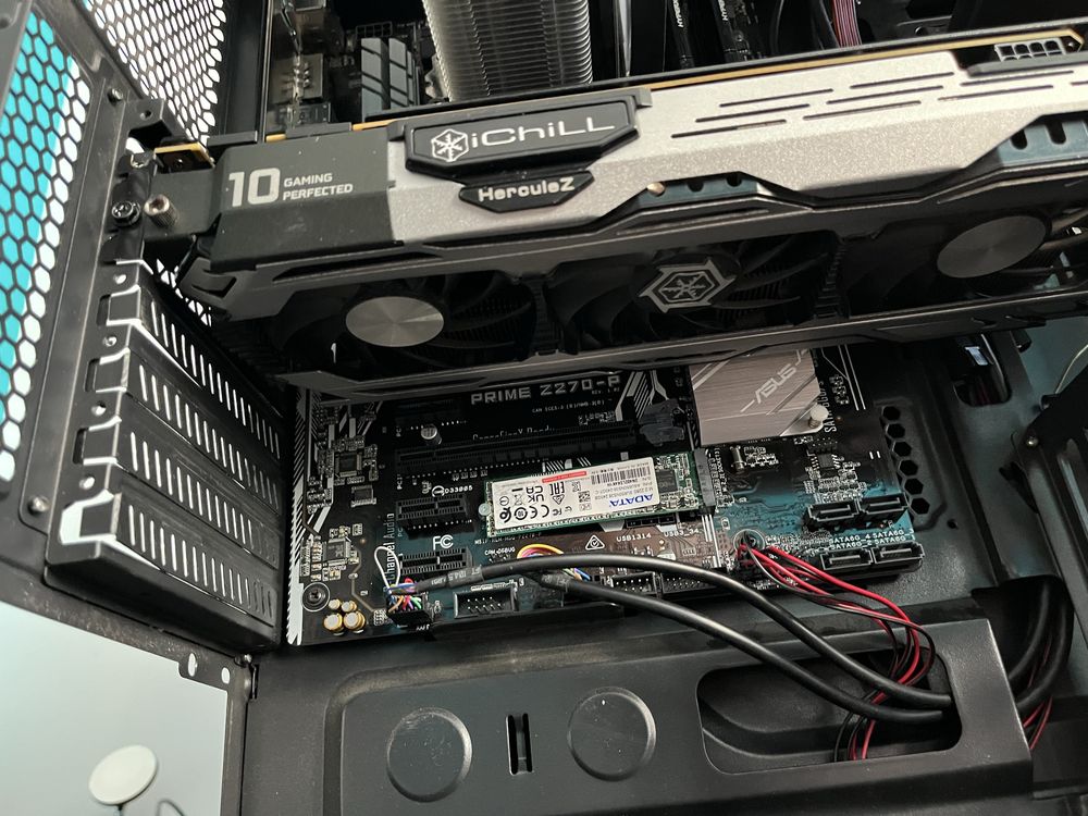 Pc gaming i7 7700k GTX 1070 16gb ram