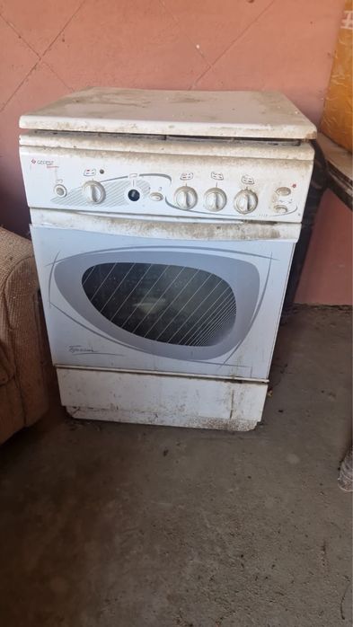 Срочно продается газовая плита