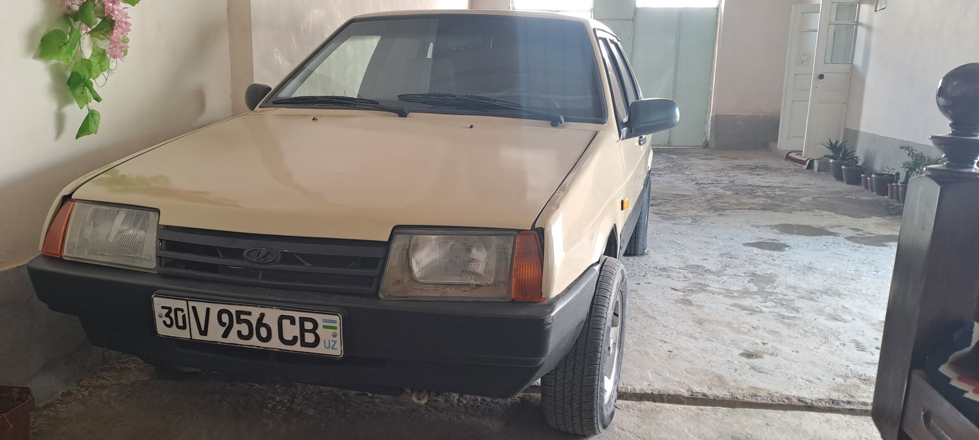 продаются 21099 продаются срочно