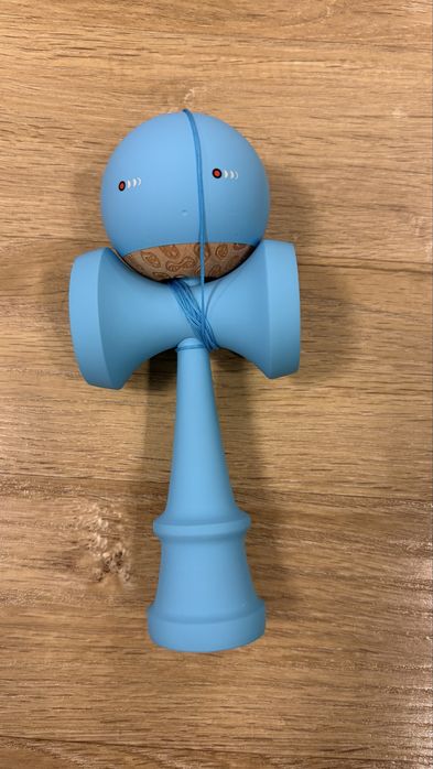 Kendama krom kolor