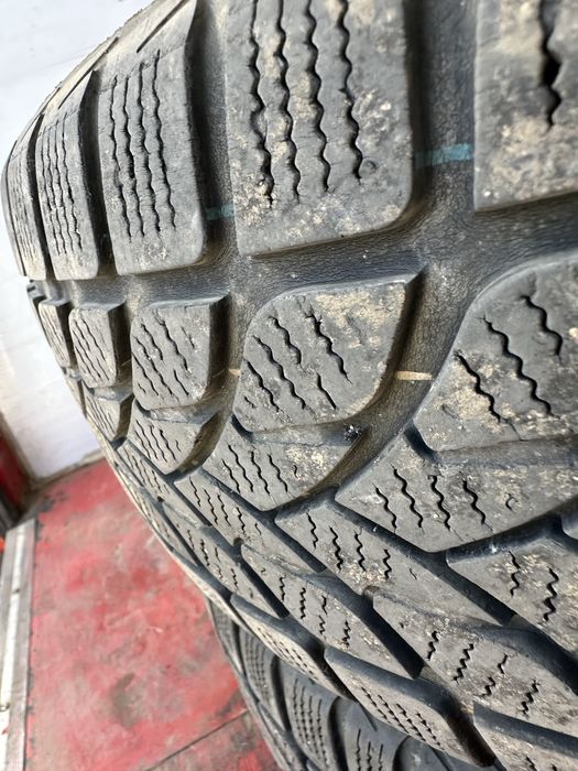 Зимни гуми lassa 15