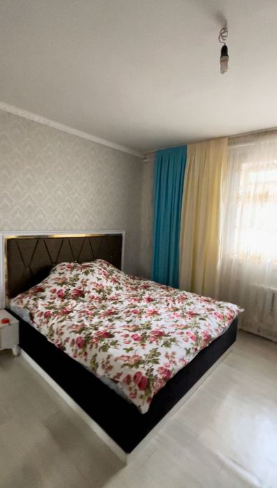 Двухспальный кровать