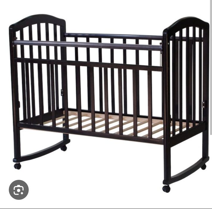 Продам кроватку в отличном состоянии