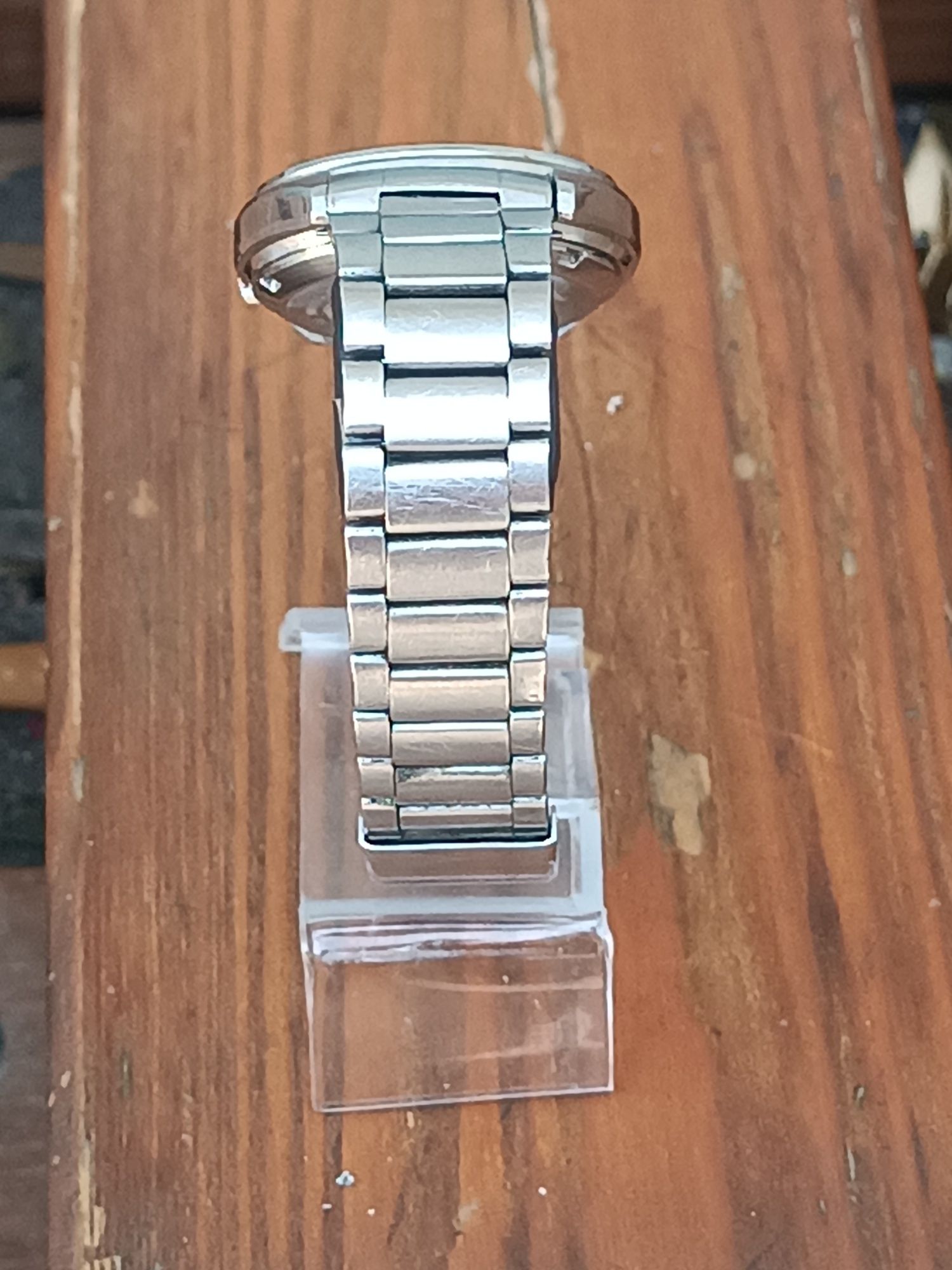 Предлагам мъжки часовник seiko 5 avtomatik рядък много запазен работи