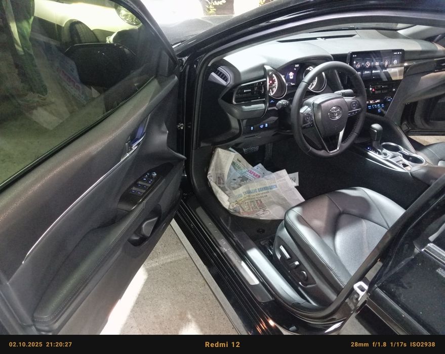 Toyota camry 22-23 salondan chiqan ozm nomimda