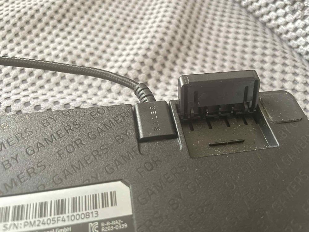 Razer huntsman mini и Razer cobra мишка и клавиатура геймърски gaming