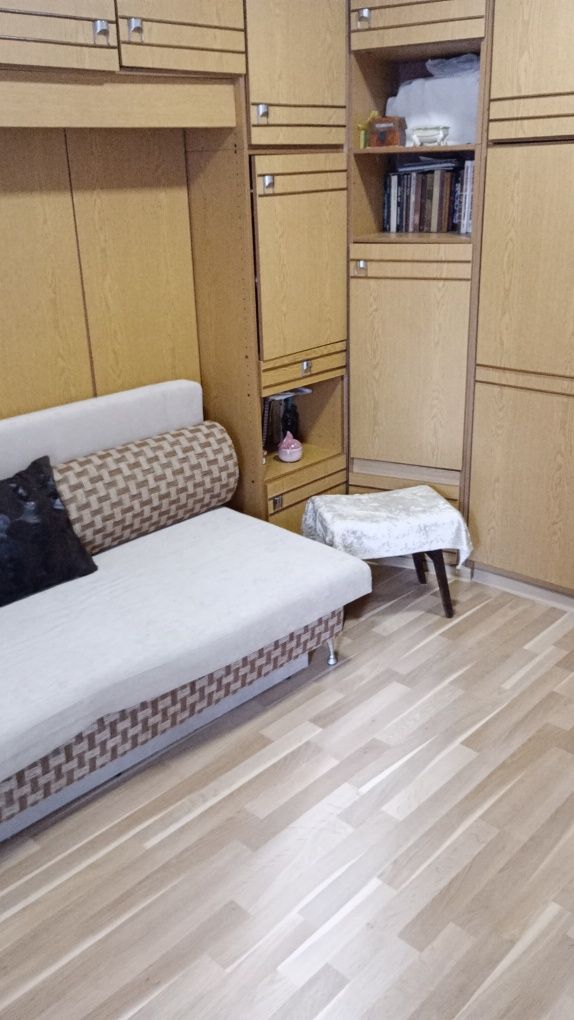 Дава се под наем Тристаен апартамент в Русе, Дружба 3 - 80 кв.м за 97000 € - Снимка #4