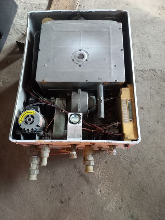 Продам газовый настенный котёл дэу