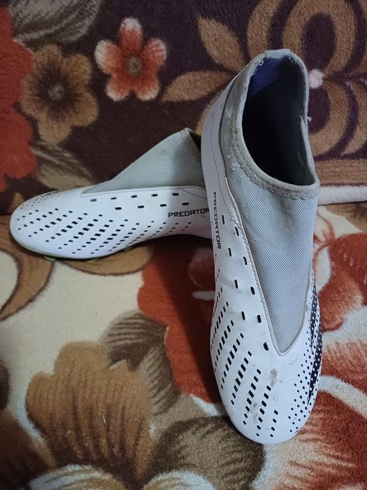 Vand ghete de fotbal