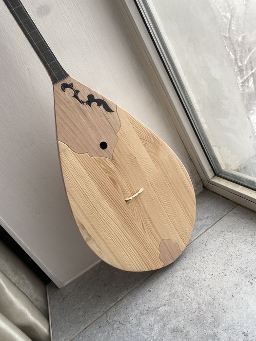 Продам домбру срочно