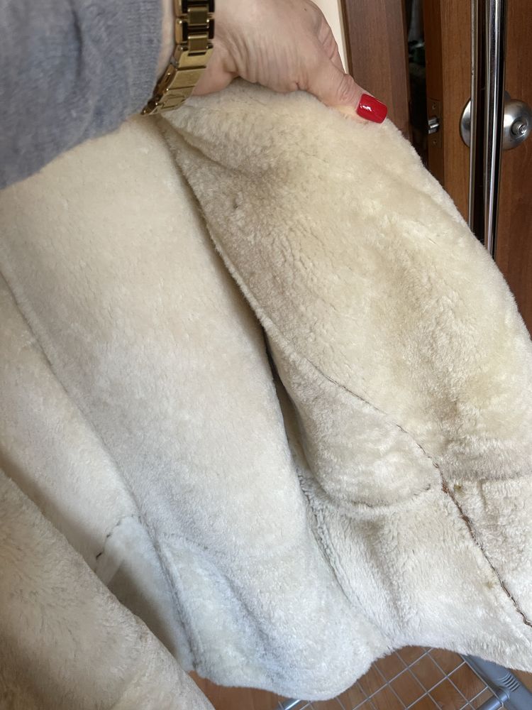Ново палто от агнешка кожа