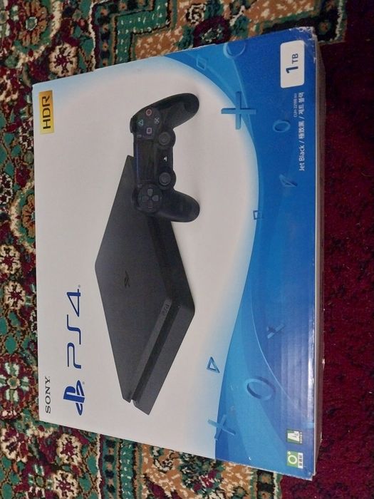 Продается новый ps4