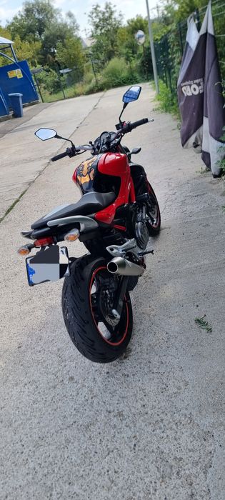 Suzuki sfv gladius 650 limitat A2 (35kw)
