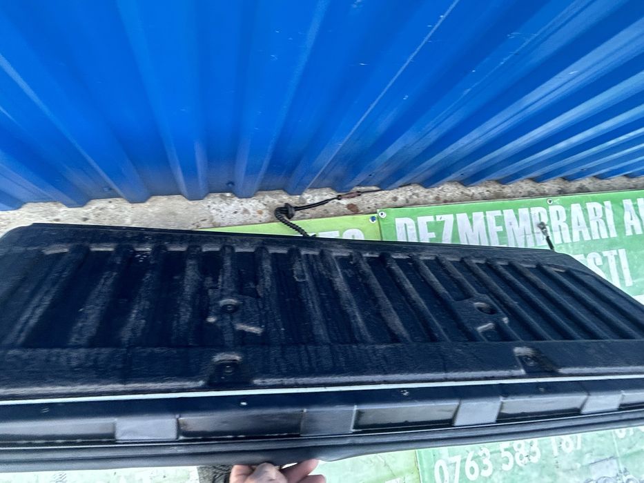 Oblon benă Mercedes X Class 2019