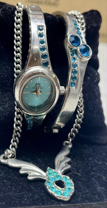 Set ‘An London Collection’ colier, ceas & bratara