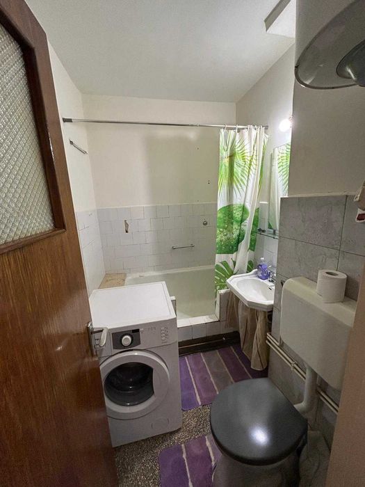 Garsoniera de vanzare-Brasov, Calea Bucuresti