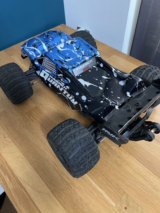 Hpi-Racing Maverick Quantum XT brushless(masina cu telecomanda)