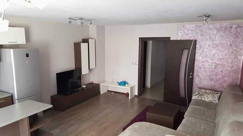 Луксозен тристаен в центъра на Бургас