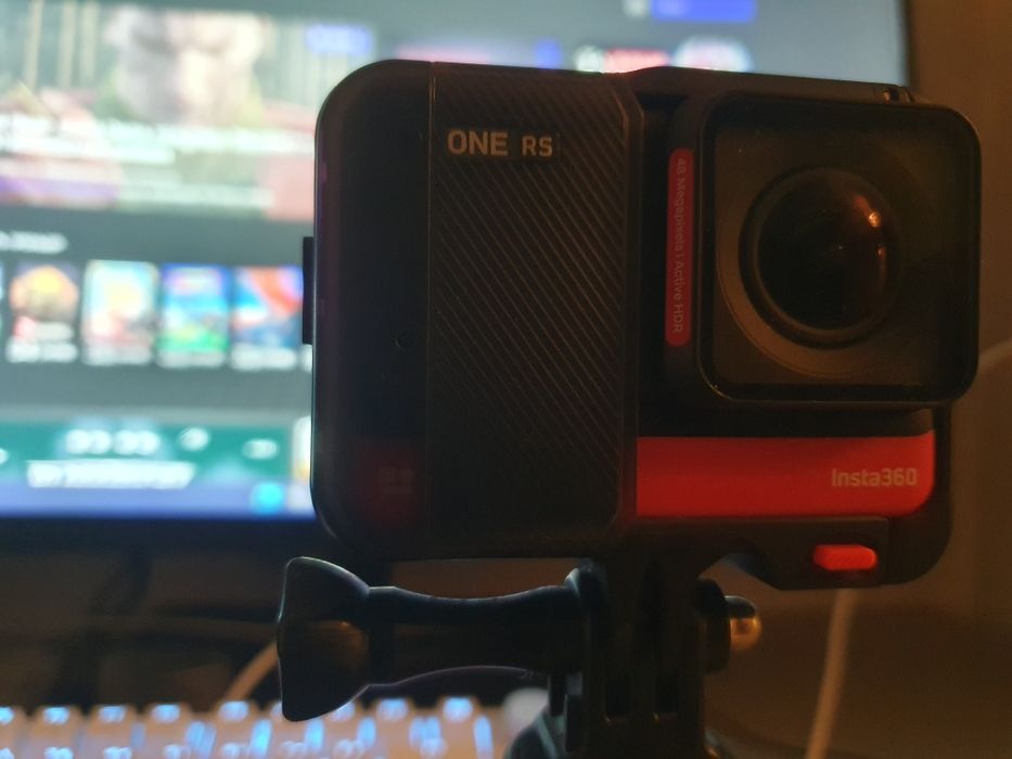 СРОЧНО. Экшн-камера Insta360 One RS, 4K Edition