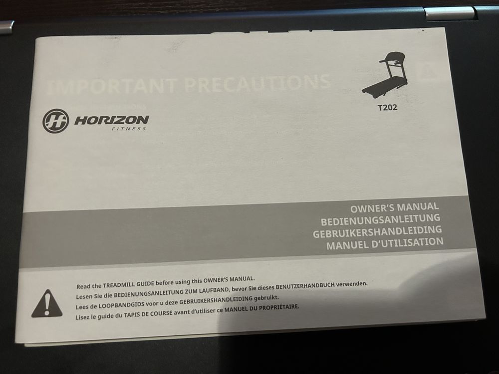 Професионална пътека за бягане: Horizon T220