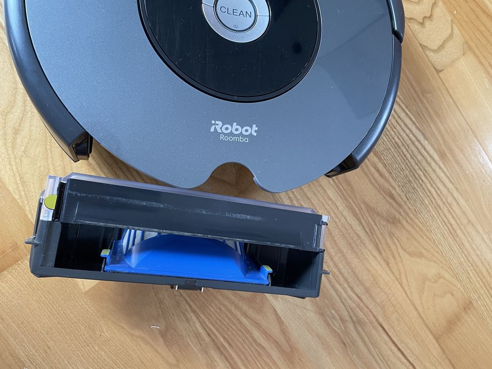 Aspirator iRobot Roomba